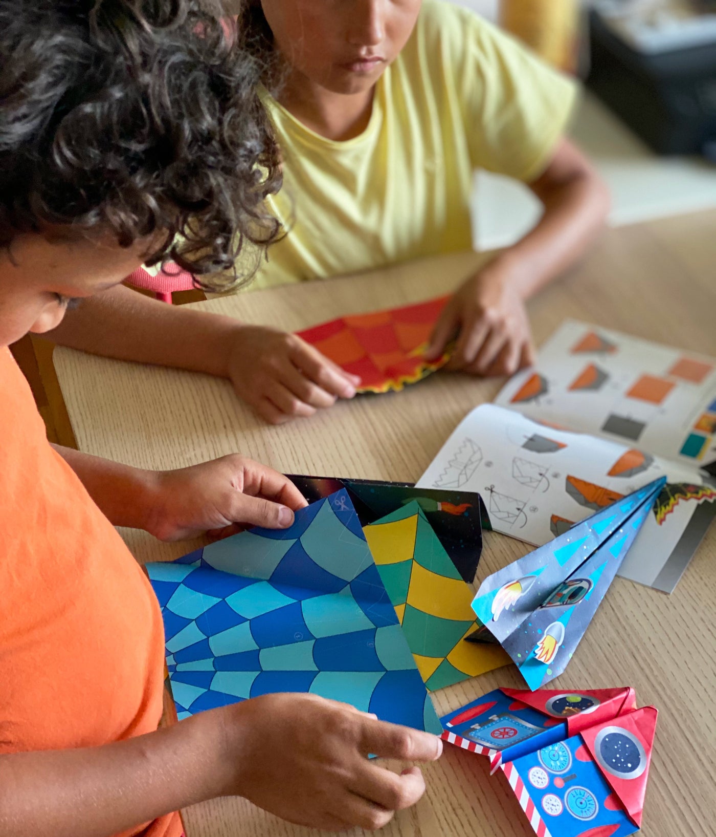 ערכה להכנת 40 מטוסי נייר